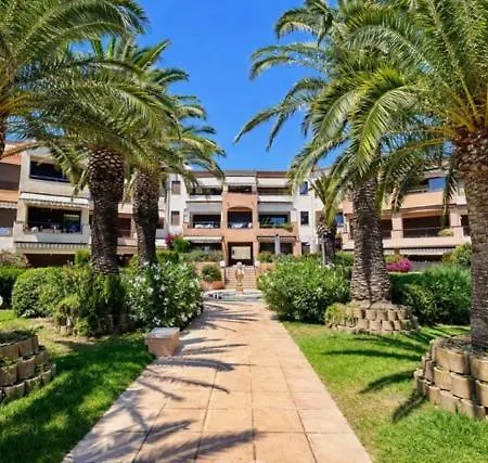 Modern Seaside