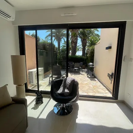 Modern Seaside Roquebrune-sur Argens