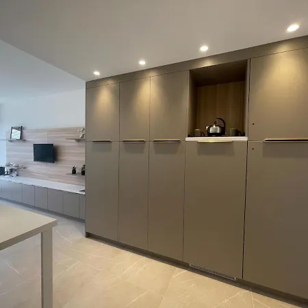 Апартаменты Modern Seaside *